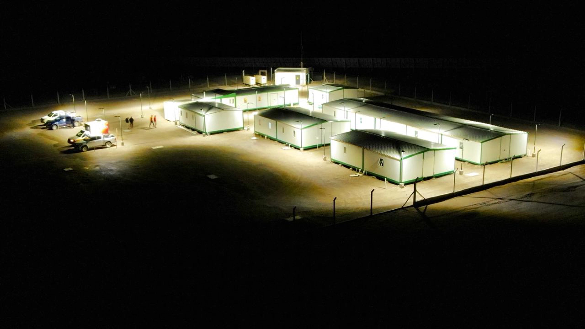 Campamento minero Mari Mari — slide 1